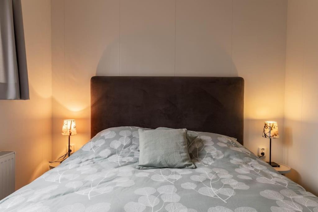 Gezellig Modern Chalet Midden Op De Veluwe Epe Εξωτερικό φωτογραφία