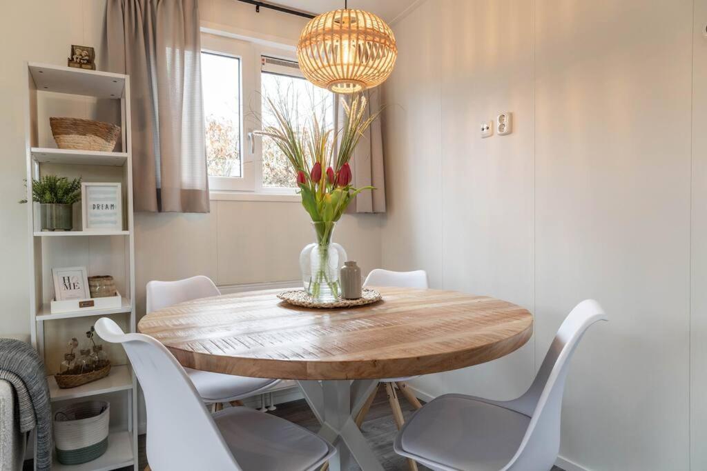 Gezellig Modern Chalet Midden Op De Veluwe Epe Εξωτερικό φωτογραφία