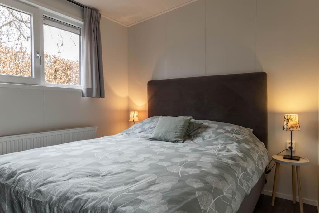 Gezellig Modern Chalet Midden Op De Veluwe Epe Εξωτερικό φωτογραφία