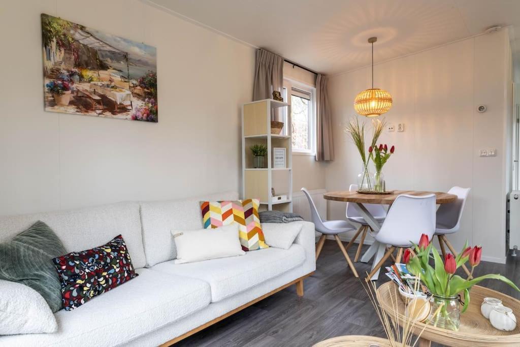Gezellig Modern Chalet Midden Op De Veluwe Epe Εξωτερικό φωτογραφία